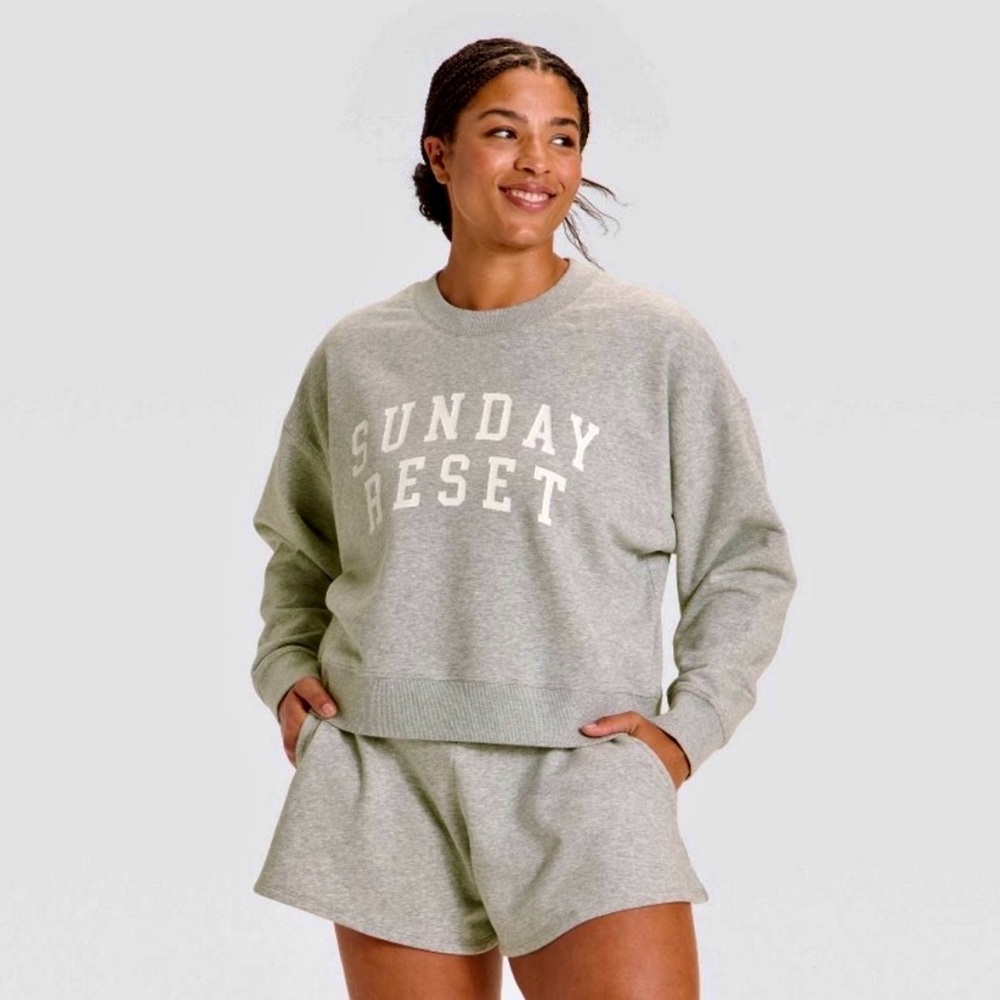 All in Motion Heather Gray Sunday Reset Crewneck Sweatshirt Size XS NWT
